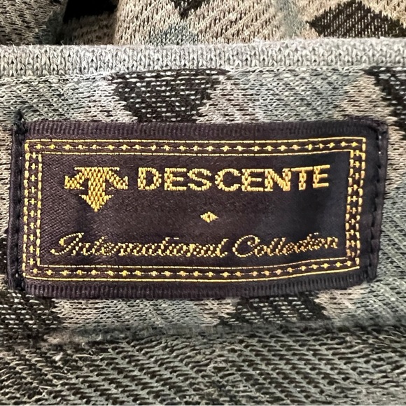 Descente Golf collection men’s short sleeve polo shirt - Picture 6 of 11